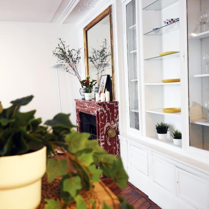 Appartement Haussmanannien Cosy - Republique Paris Dış mekan fotoğraf