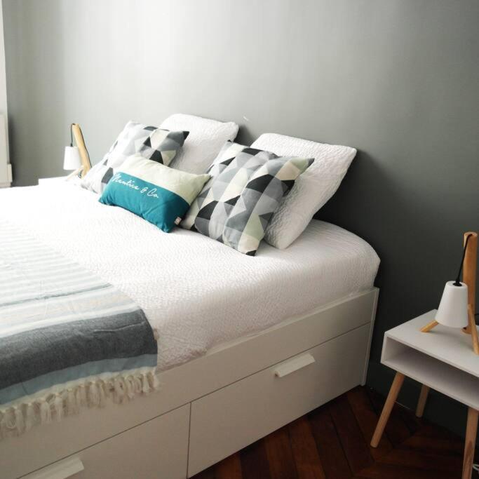 Appartement Haussmanannien Cosy - Republique Paris Dış mekan fotoğraf